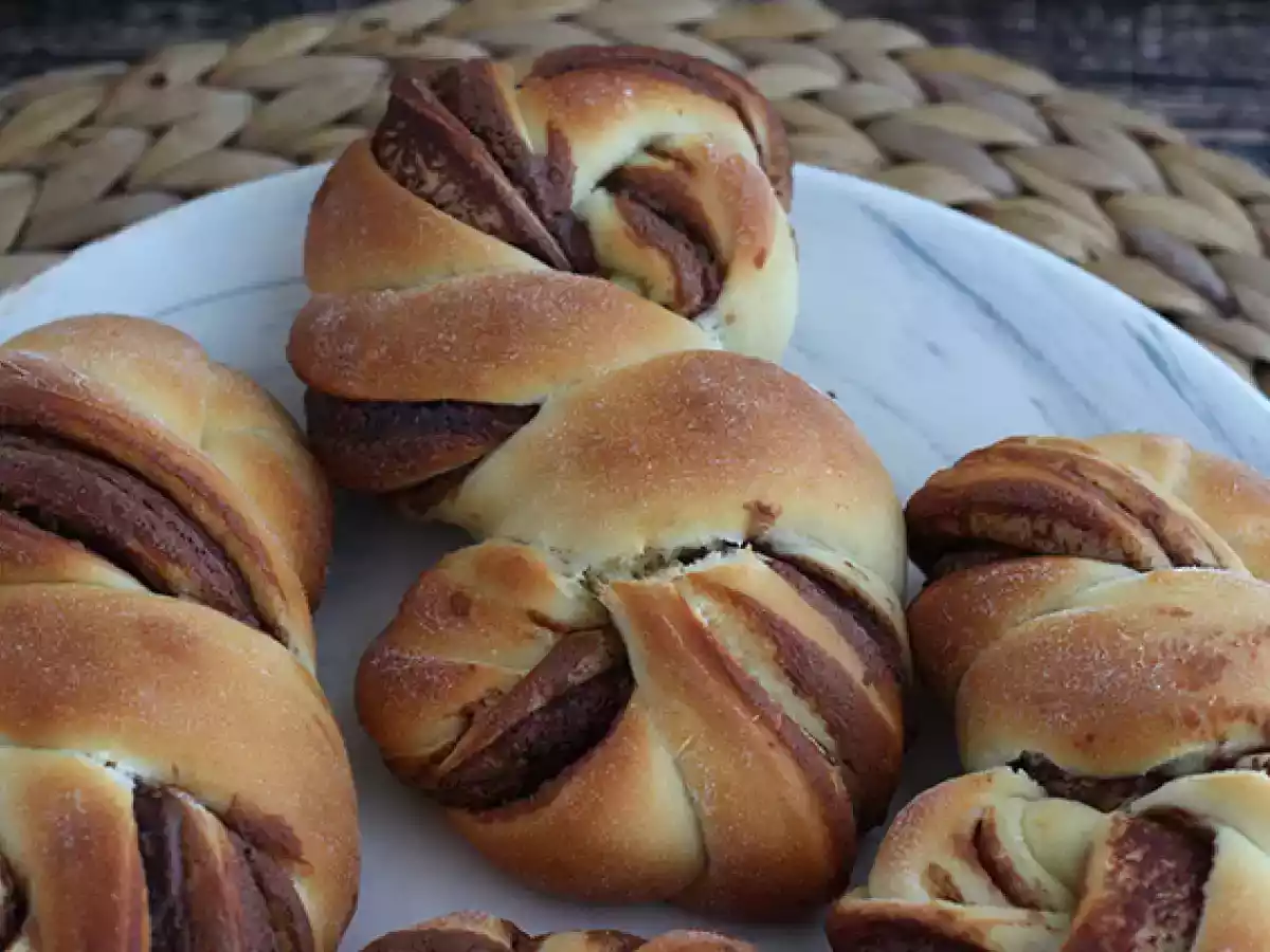 Mit Nutella geflochtene Brioches - foto 3