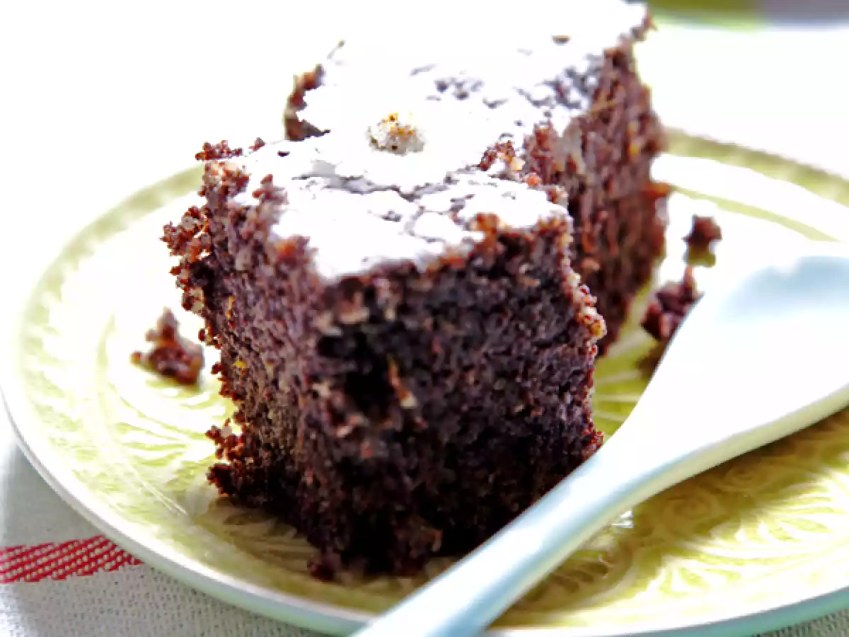 Mohnmania: Dunkel wie die Nacht und sündhaft gut – saftige Mohn-Orangen-Brownies