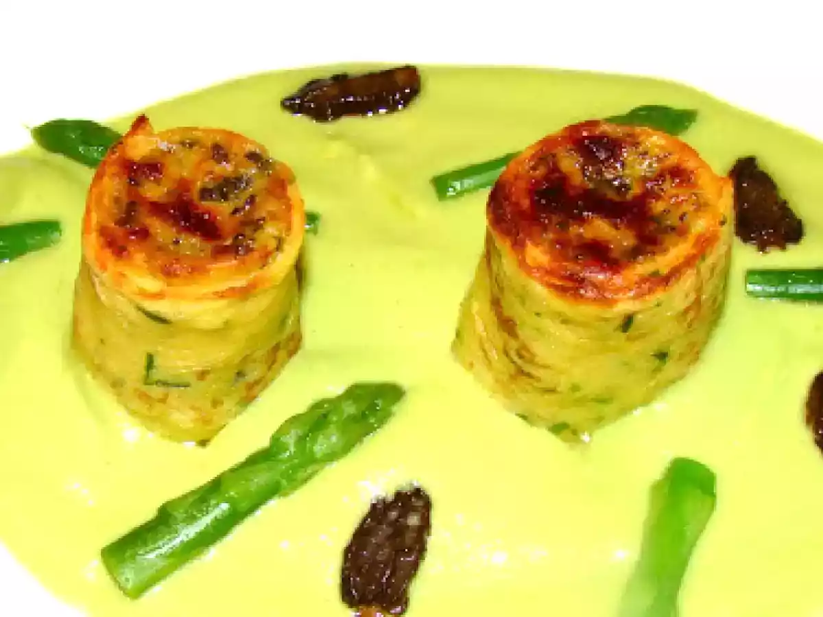 Morchelcrespelle, Grünspargelcreme