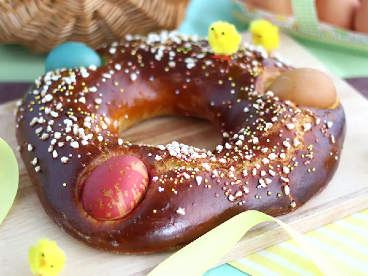 Mouna – traditionelles Oster-Brioche
