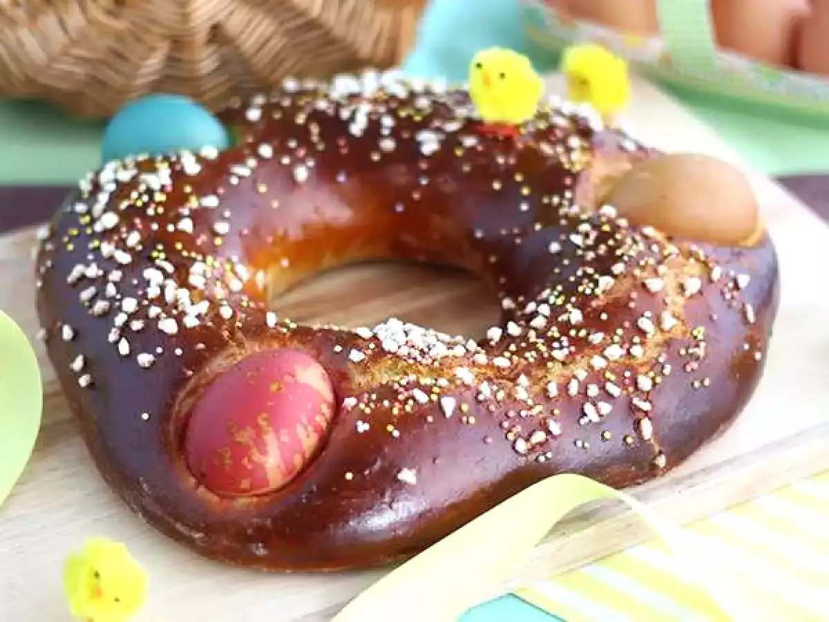 Mouna, traditionelles Osterbrioche - foto 3
