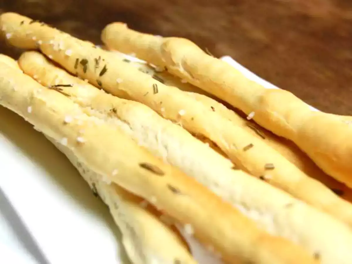 Nachgebacken: Rosmarin-Grissini nach Leila Lindholm - foto 2