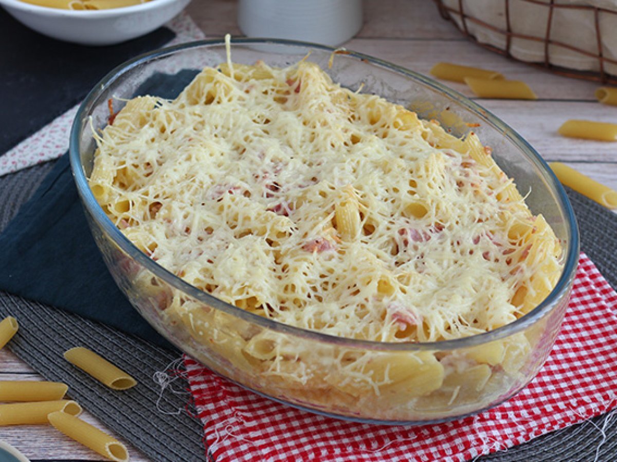 Rezept für nudelgratin mit käse und schinken