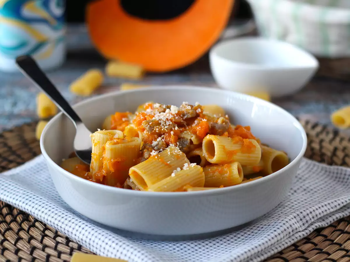Nudeln mit Kürbis und Wurst - foto 2