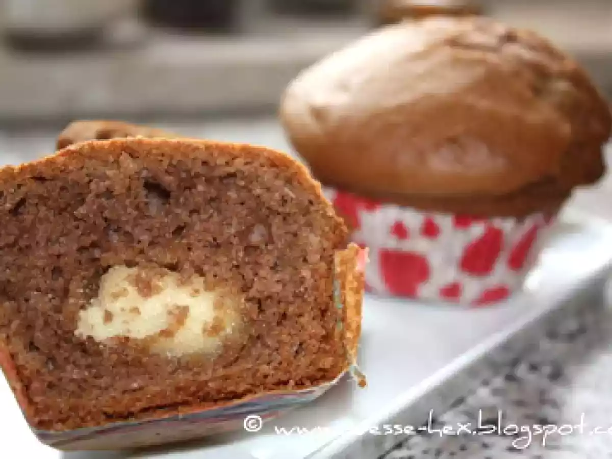 Nussnougat-Muffin mit Marzipankern