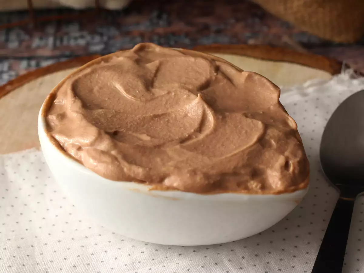 Nutella-Sahnecreme zum Füllen und Dekorieren von Torten - foto 2