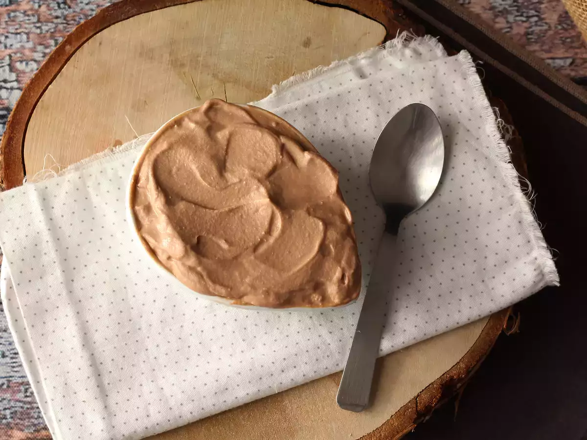 Nutella-Sahnecreme zum Füllen und Dekorieren von Torten - foto 3