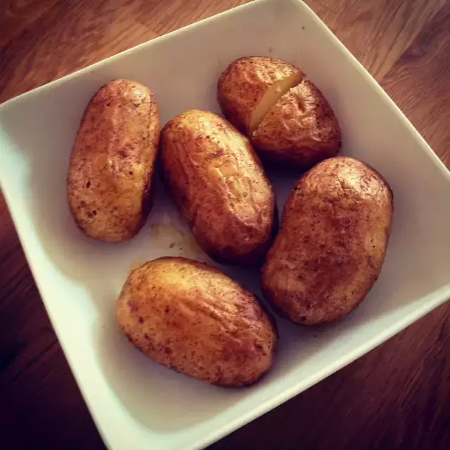 Ofenkartoffeln mit leckerer schale - Rezept Petitchef