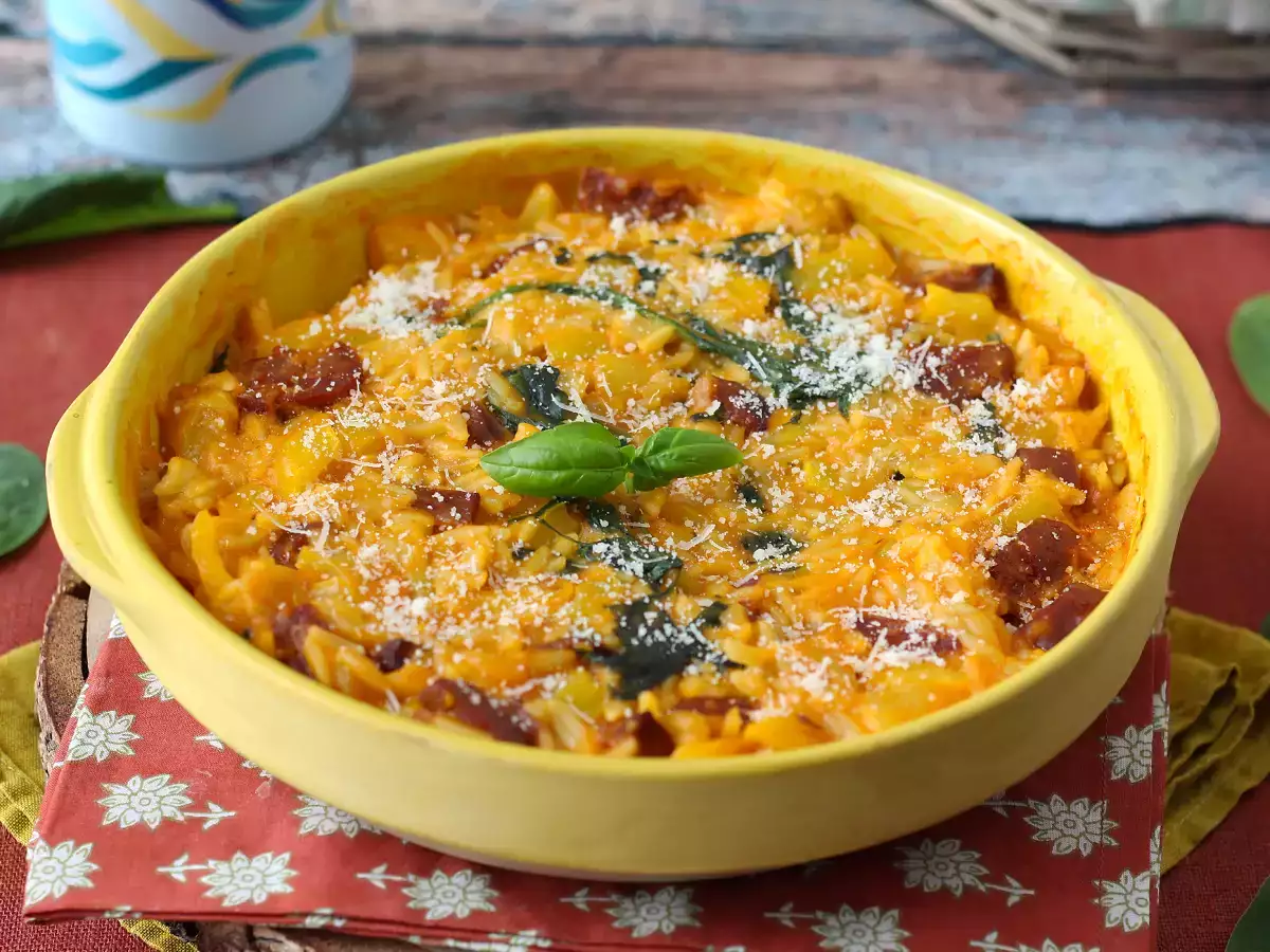 One-Pot-Orzo mit Paprika, Chorizo und Spinat - foto 3