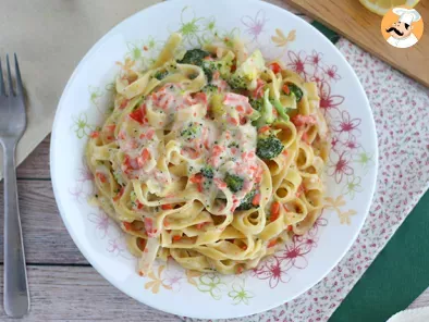 One pot pasta - Tagliatelles mit Lachs und Brokkoli - foto 3