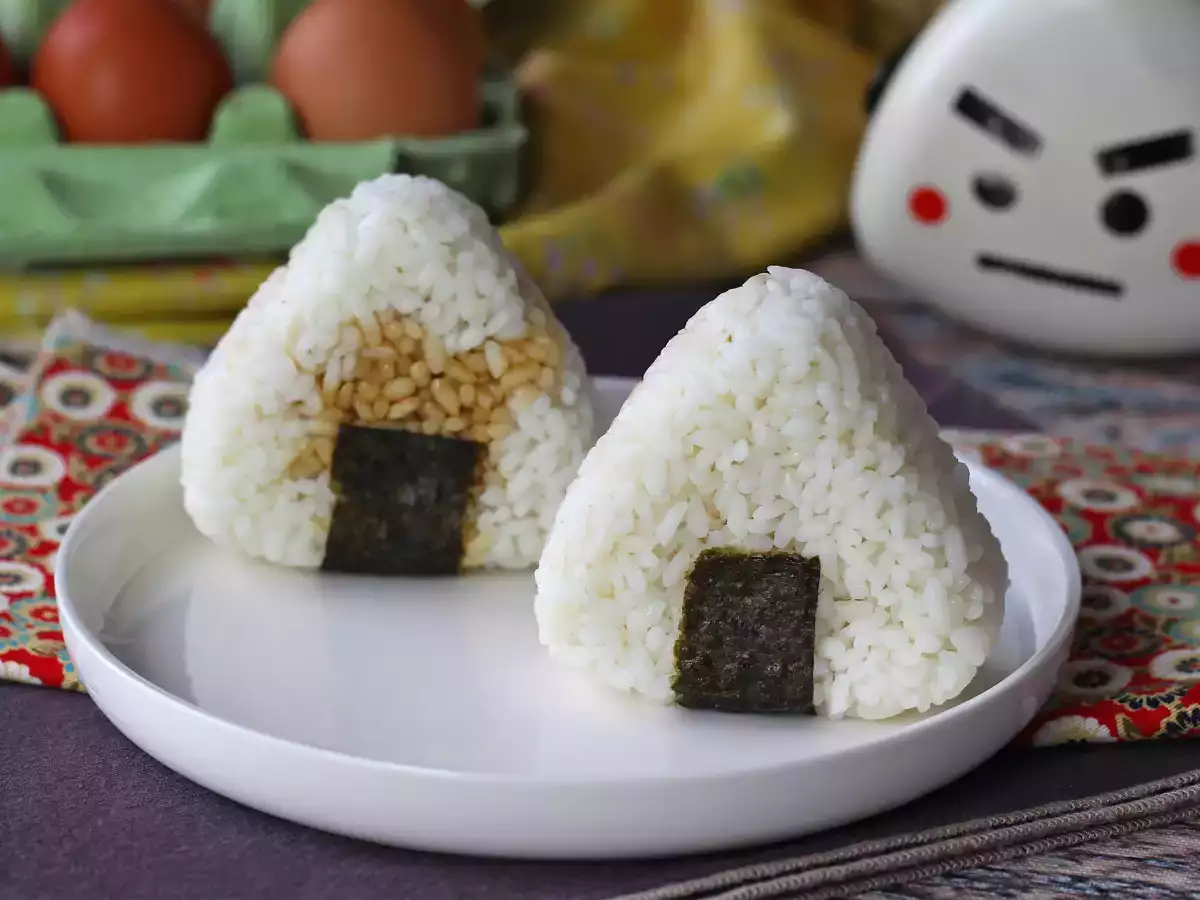 Onigiri mit in Sojasauce marinierten Eigelben - foto 4