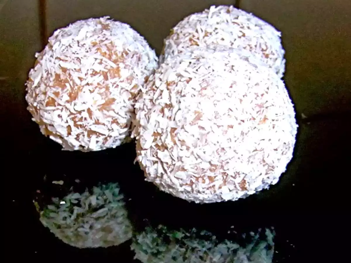 Orangen-Kokostrüffel