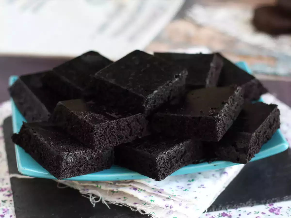 Oreo-Kuchen aus nur 3 Zutaten – in 6 Minuten in der Mikrowelle fertig!