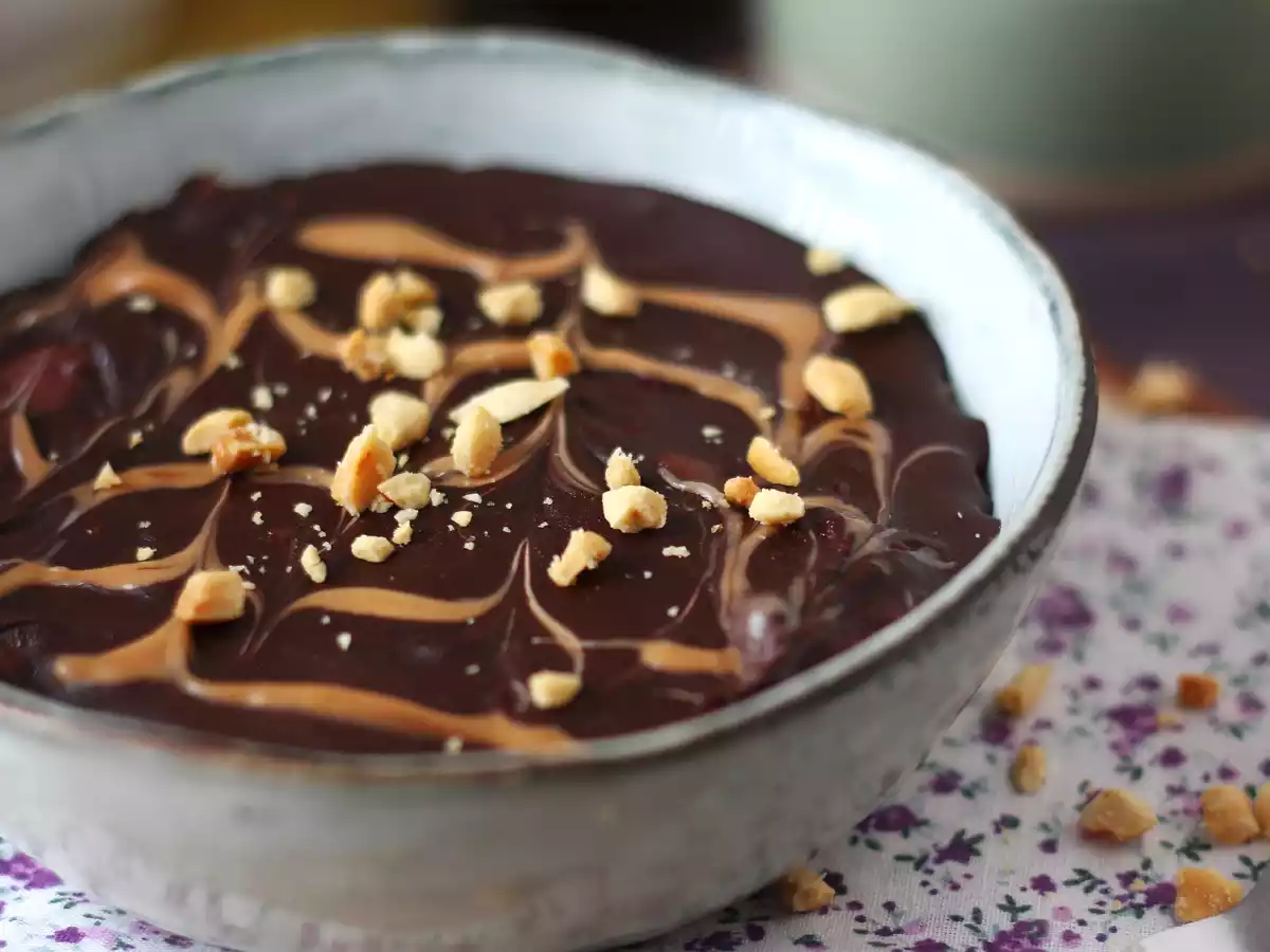 Overnight oat rote Früchte und Schokolade, ein gesundes und sättigendes Frühstück! - foto 4