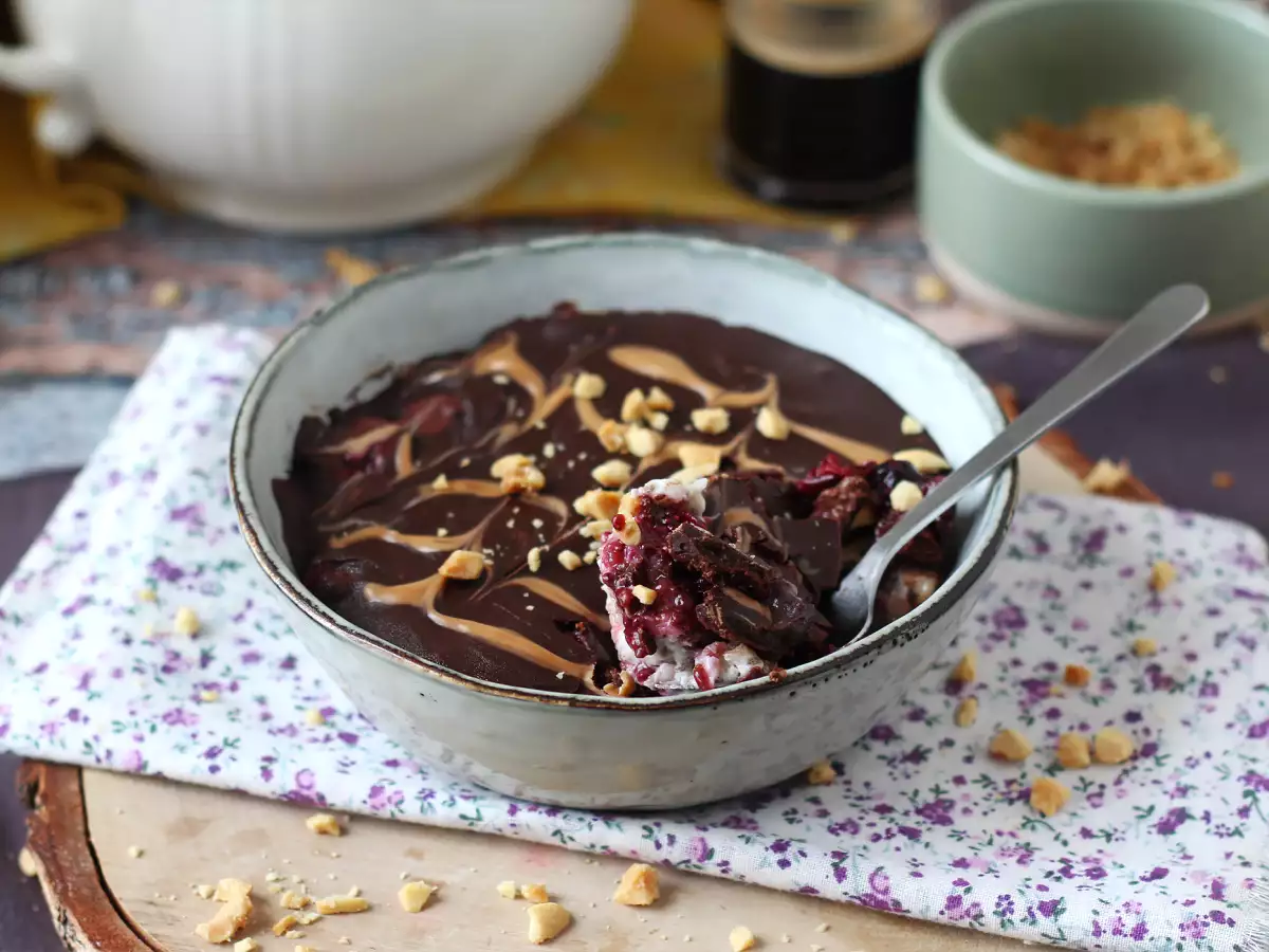 Overnight Oats mit roten Beeren und Schokolade – ein gesundes, sättigendes Frühstück! - foto 7