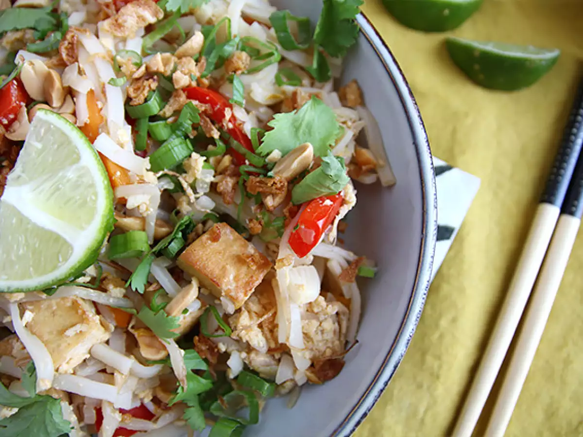 Pad Thai mit Tofu - foto 2