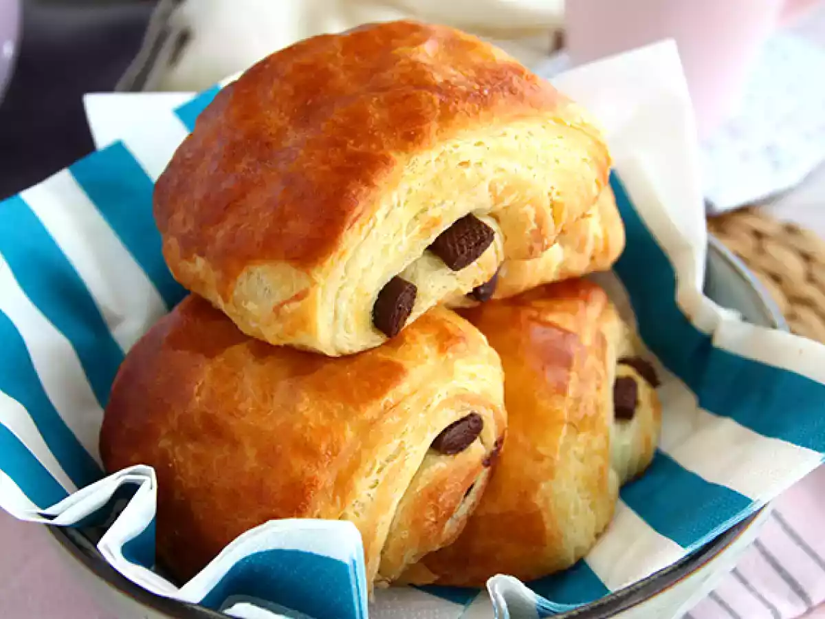 Pains au chocolat oder chocolatines - foto 3