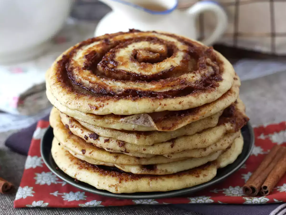 Pancakes nach Art der Zimtrolle, für Zimtliebhaber - foto 2