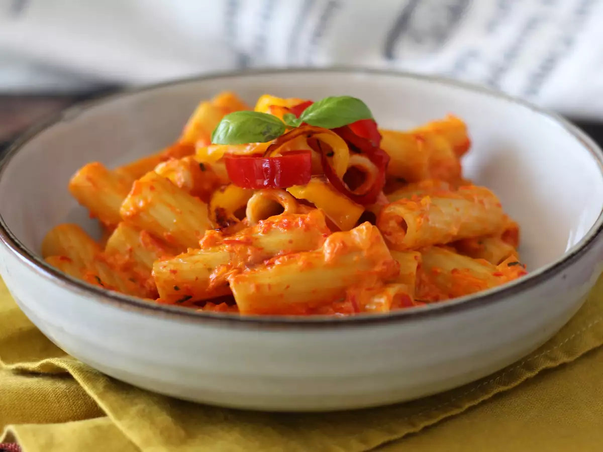 Paprika-Nudeln mit Philadelphia: cremig, schnell und lecker - foto 4