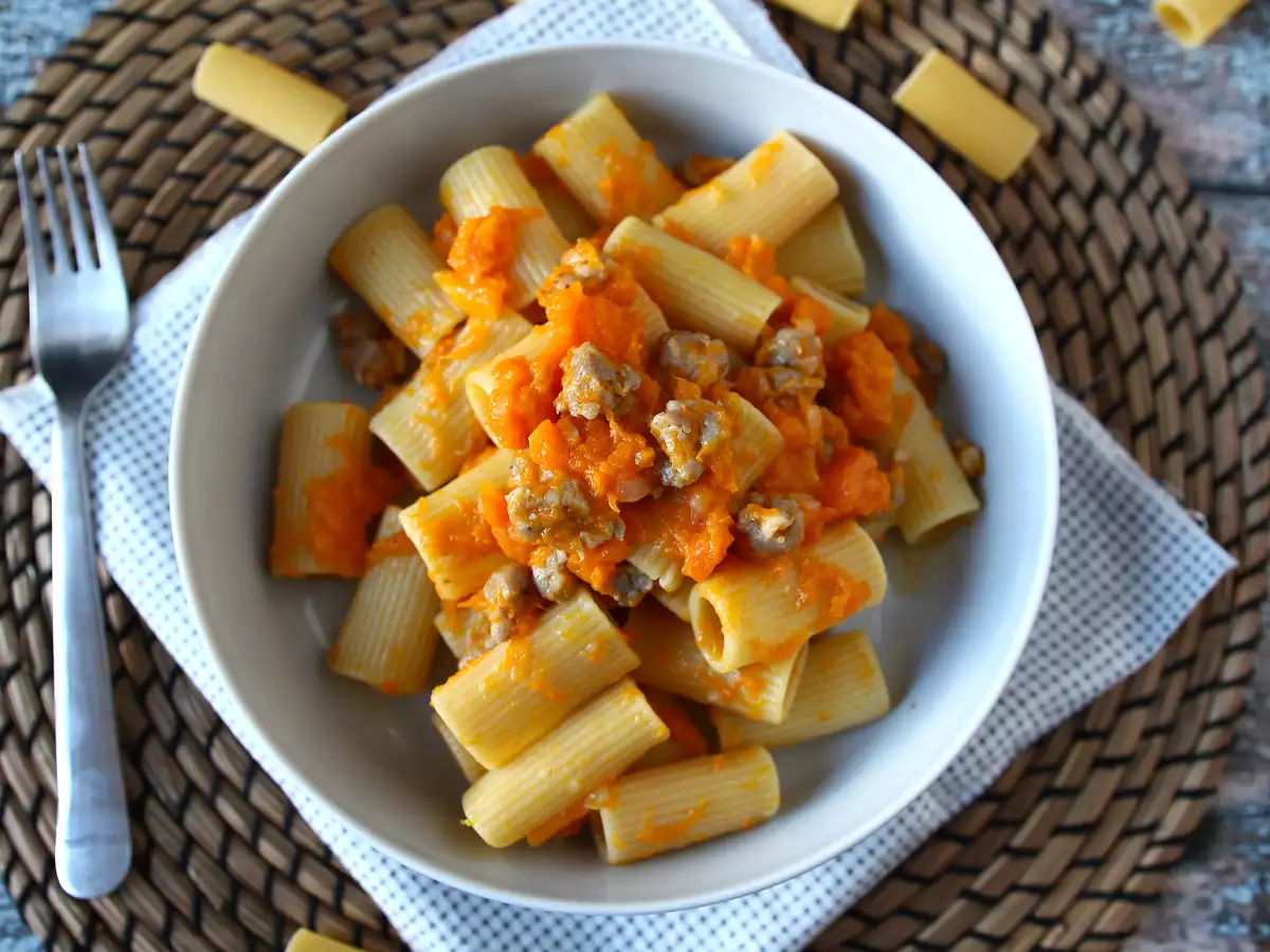 Pasta mit Kürbis und Salsiccia - foto 4