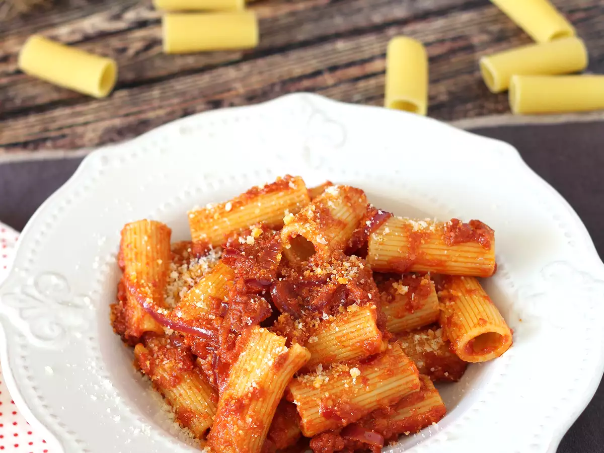 Pasta mit 'Nduja: einfaches kalabrisches Nudelgericht - foto 4