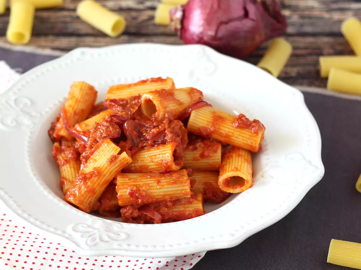 Pasta mit 'Nduja: einfaches kalabrisches Nudelgericht - foto 5