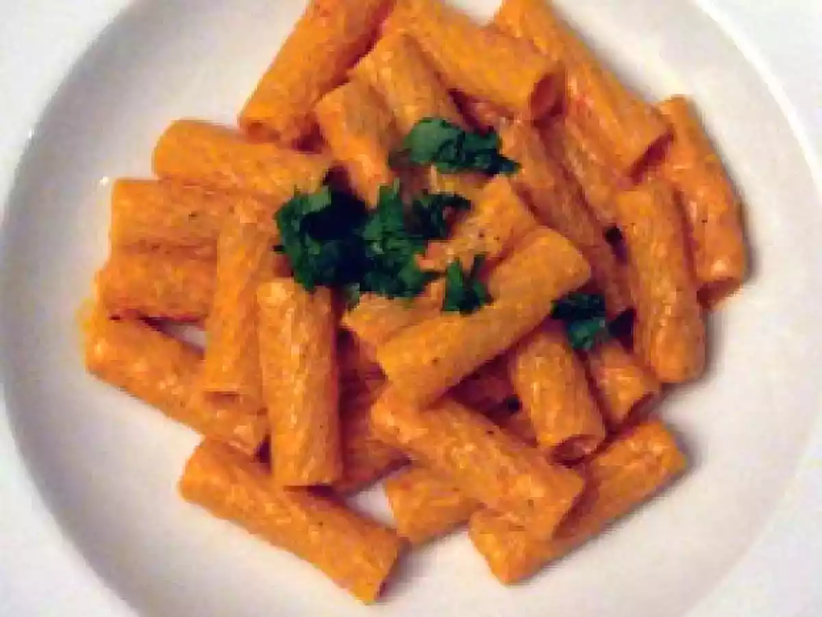 Pasta mit Paprikacreme