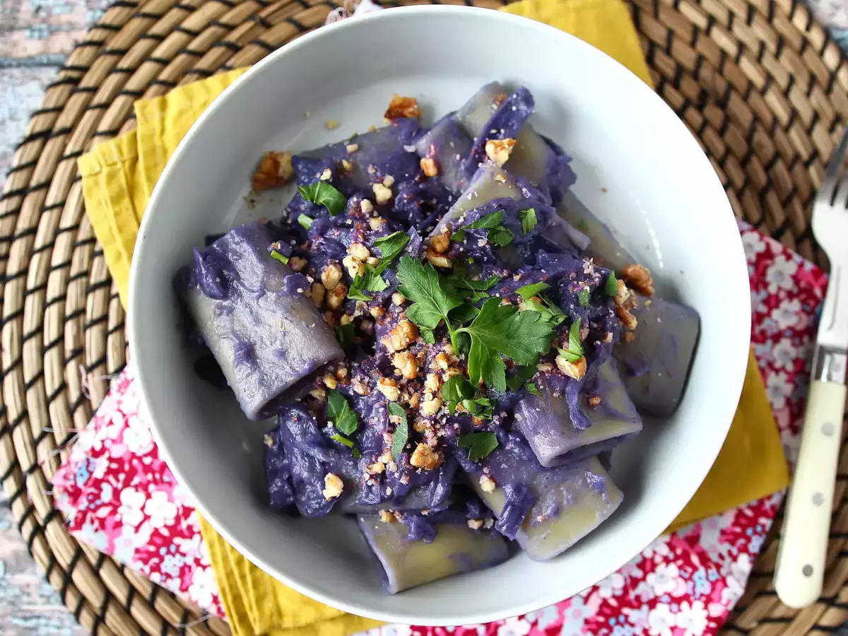 Pasta mit Rotkohl und Walnüssen: ein Hingucker und einfach zuzubereiten - foto 3