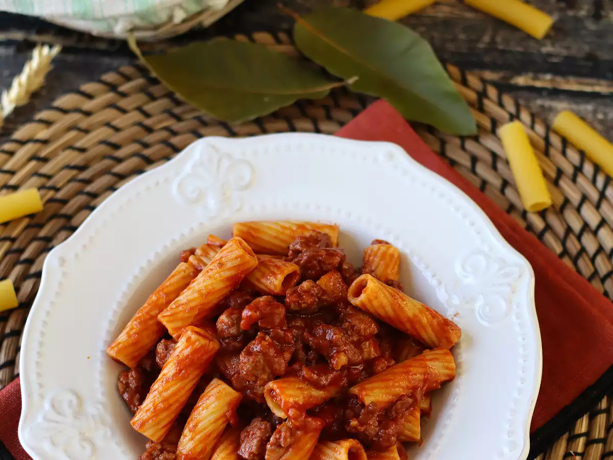 Pasta mit Salsiccia-Sauce: ein einfaches Gericht mit intensivem Geschmack - foto 6