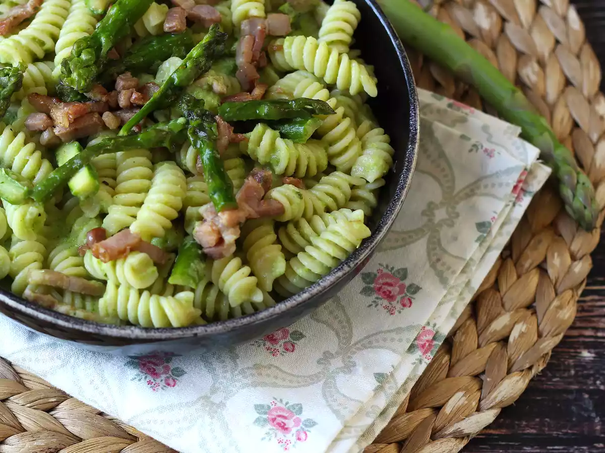 Pasta mit Spargel und Speck: einfaches und leckeres Rezept - foto 5