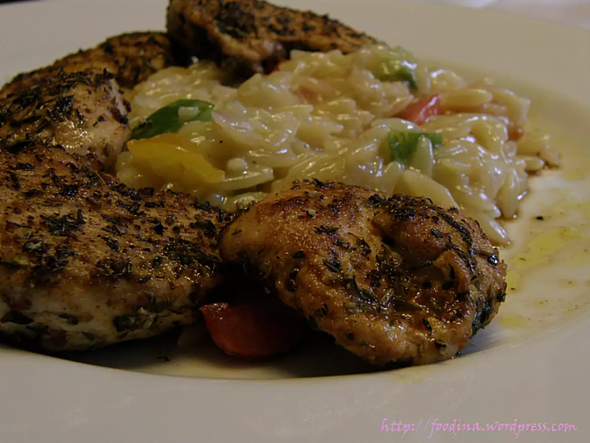 Pastasotto mit bunten Tomaten