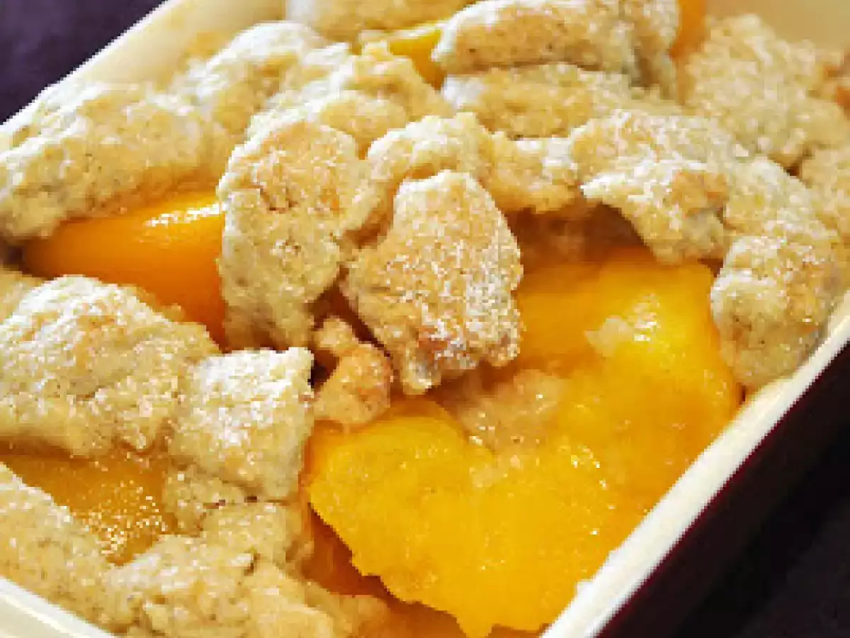 Peach Cobbler (mit Zimtstreuseln)