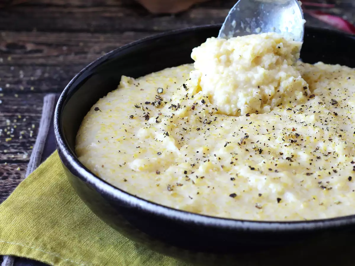 Perfekte cremige Polenta: einfaches Rezept für ein weiches und leckeres Gericht - foto 5