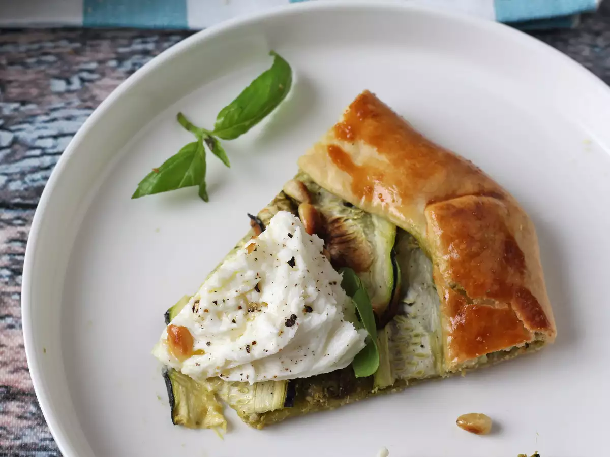 Pesto-Zucchini-Tarte: Das einfache Rezept, das nach Sommer duftet! - foto 3
