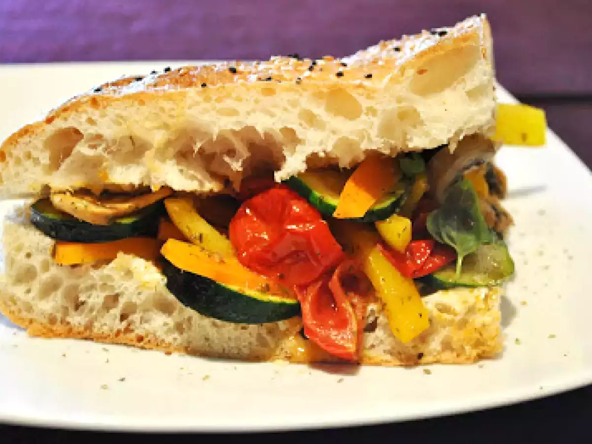 Pfannengemüse im Fladenbrot