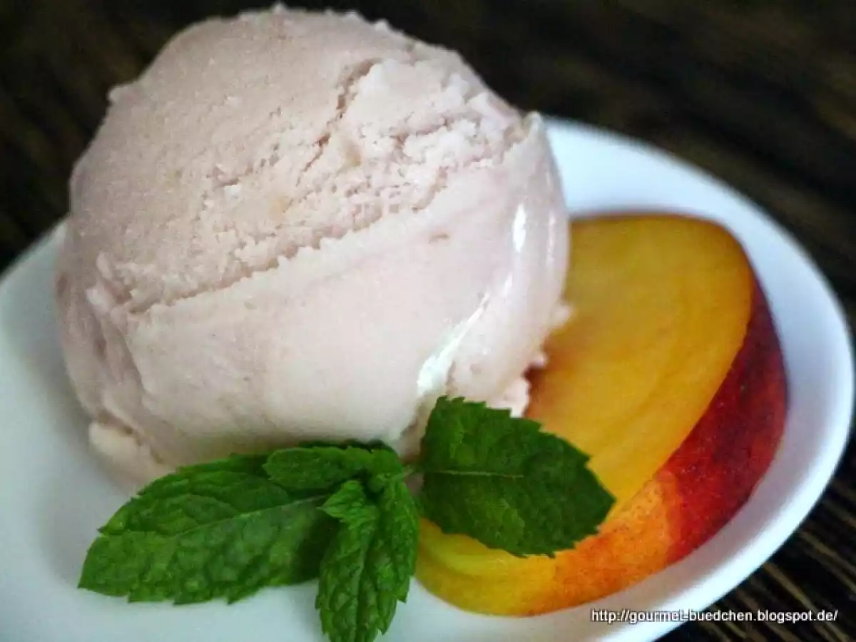 Pfirsicheis mit Speck, es gab ja auch noch