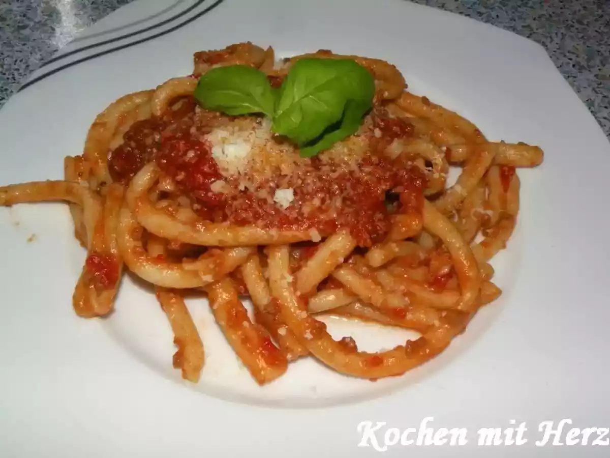 Pici con ragù - Toskanische Pici mit Hackfleischsoße