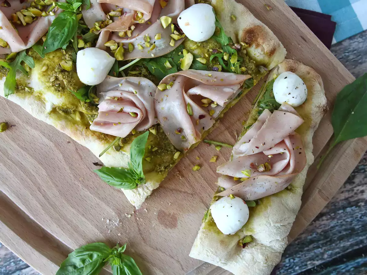 Pinsa mit Pesto und Mortadella, in 10 Minuten zubereitet! - foto 7