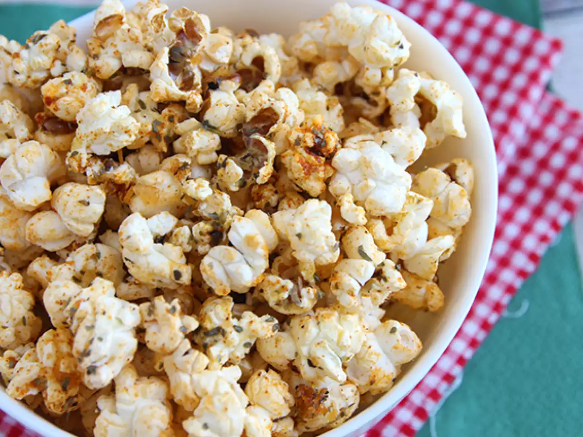 Pizza-Popcorn – würziges Popcorn selber machen - foto 3