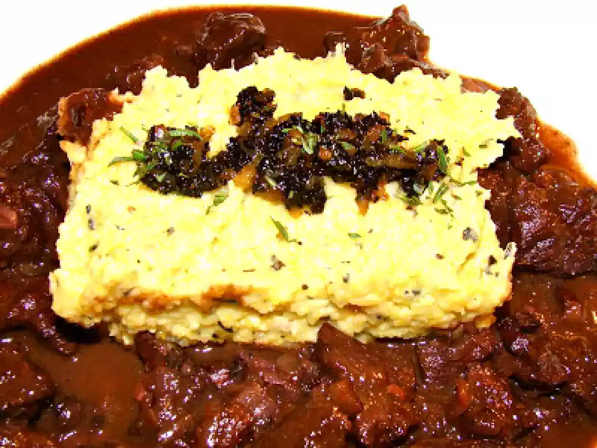 Polenta mit Totentrompeten