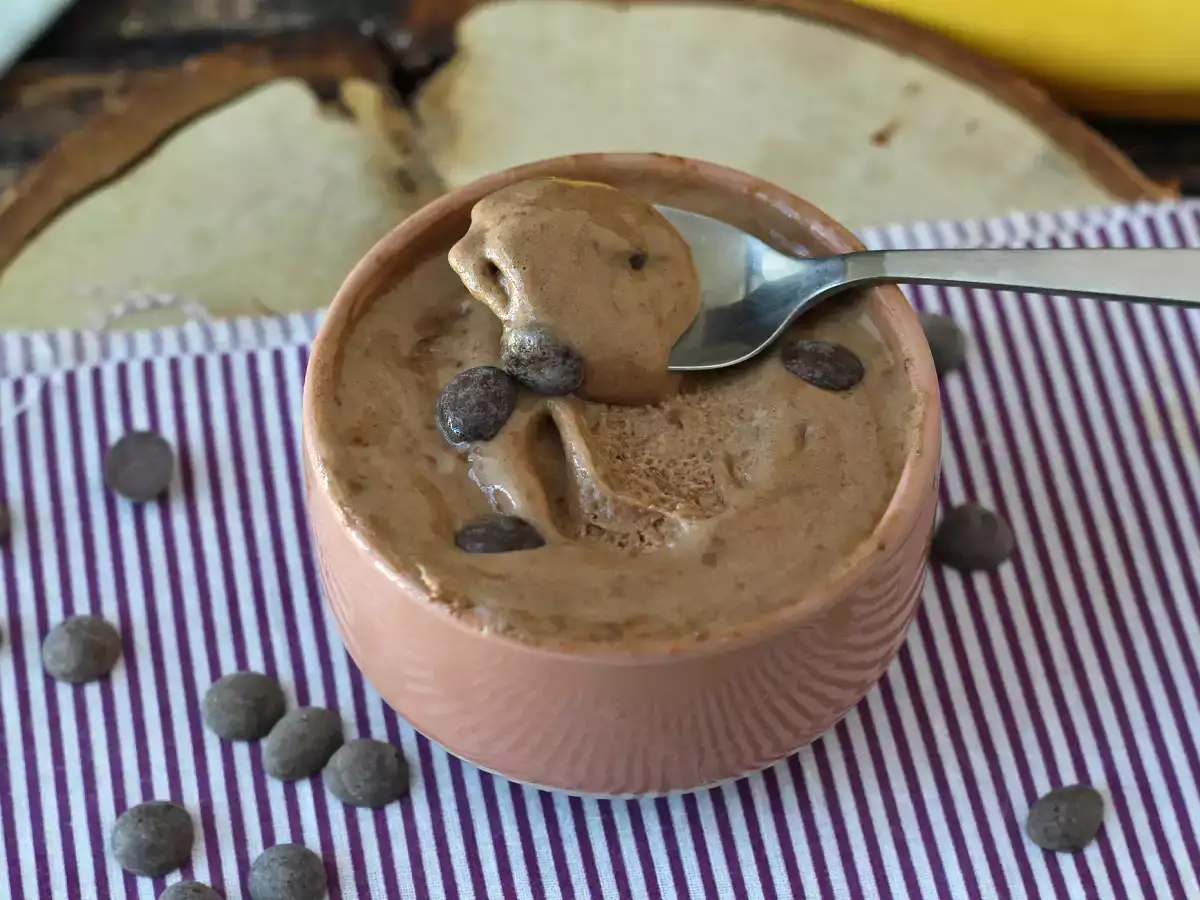 Proteinreiches Schokoladen-Whey-Eis in nur 5 Minuten! - foto 3