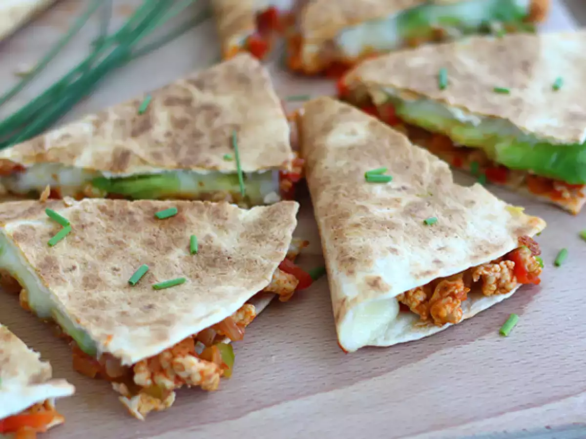 Quesadillas mit Hähnchen und Avocado - foto 2