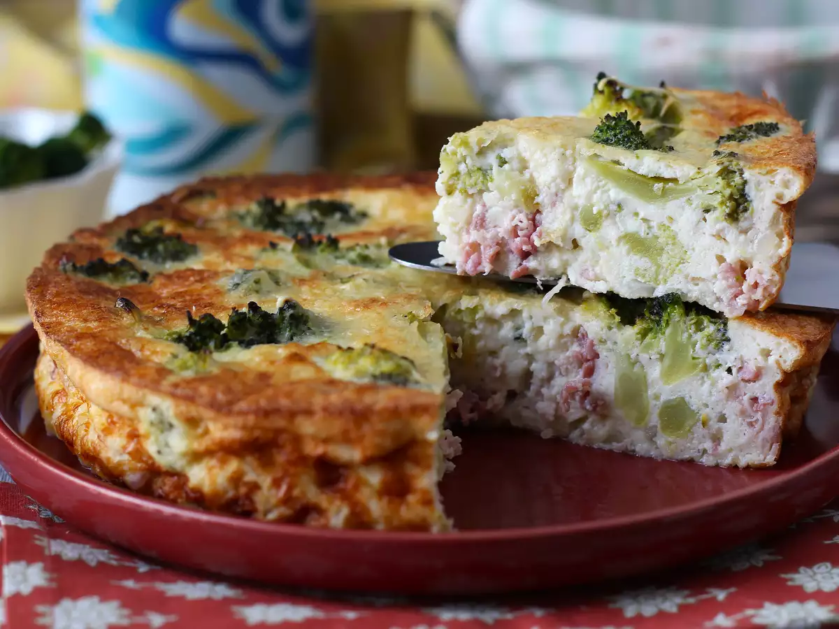 Quiche ohne Boden mit Brokkoli, Pancetta und Hüttenkäse - foto 4