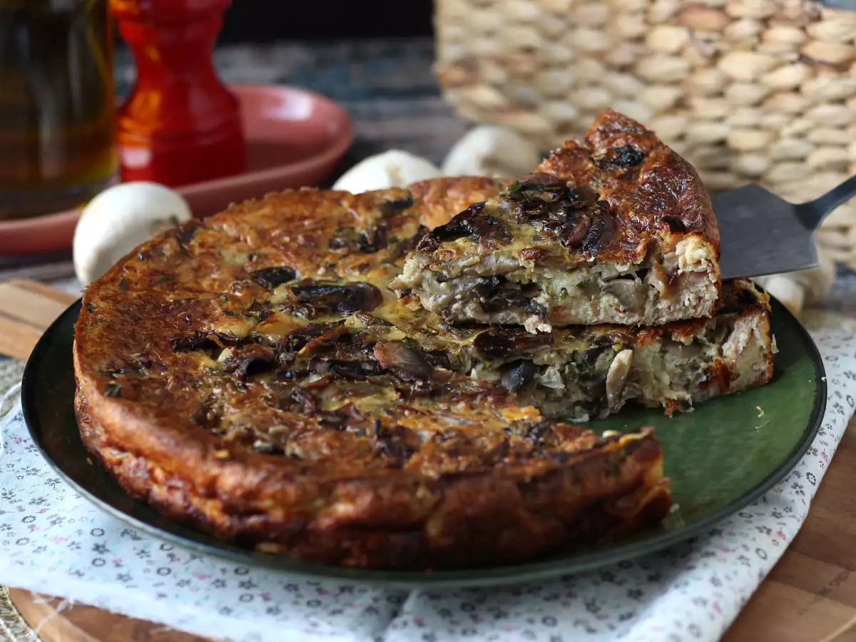 Quiche ohne Boden mit Pilzen, Speck und Hüttenkäse - foto 5