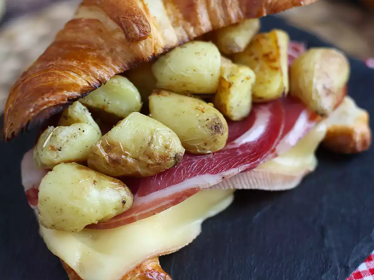 Raclette-Croissant-Sandwich: herzhaftes Rezept für einen gelungenen Brunch! - foto 3
