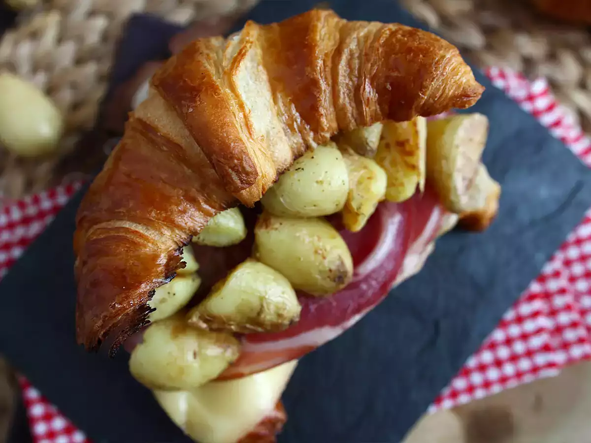 Raclette-Croissant-Sandwich: herzhaftes Rezept für einen gelungenen Brunch! - foto 4