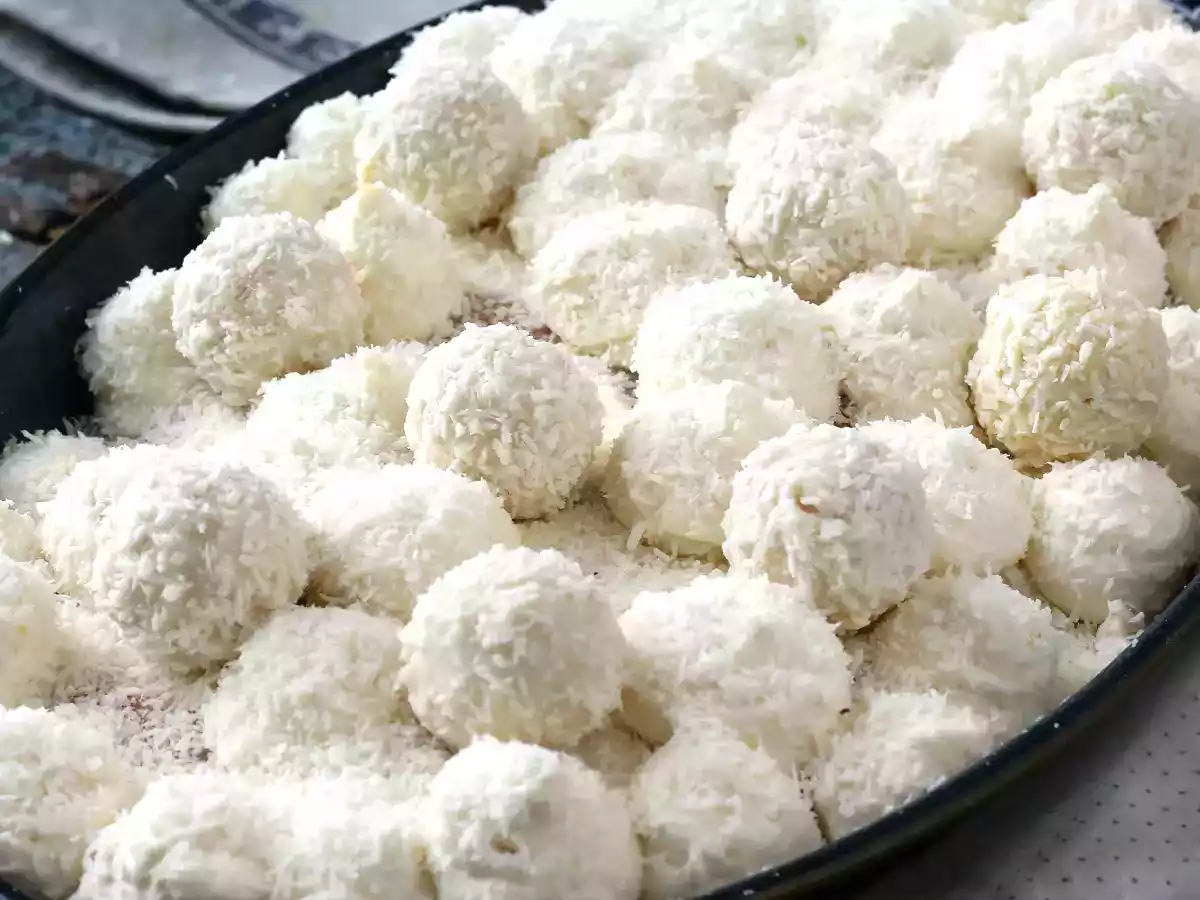 Raffaello-Tiramisu mit gutem Kokosnussgeschmack - foto 5