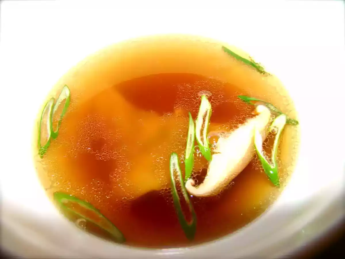Räucherforellen-Consomme mit Shitake-Wantan, Teil 3 der Süsswasserfisch-Trilogie
