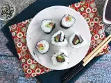 Räucherlachs und Avocado-Maki, foto 2
