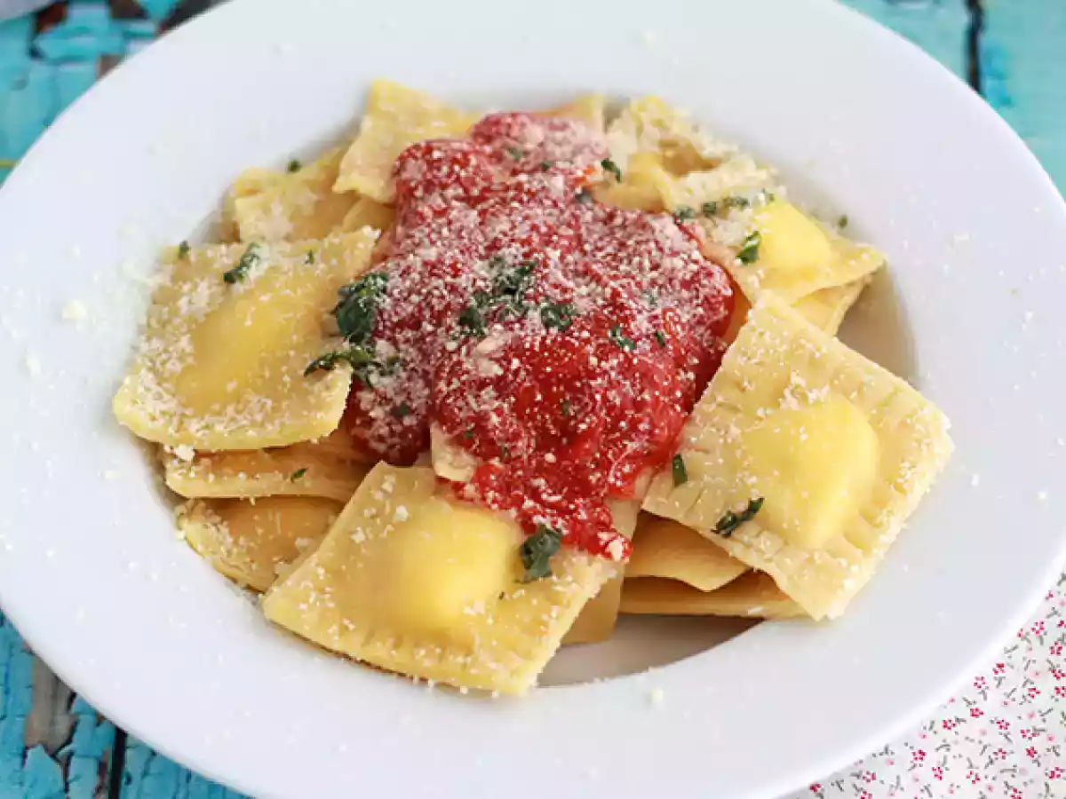 Ravioli mit Ricotta, das Rezept Schritt für Schritt erklärt